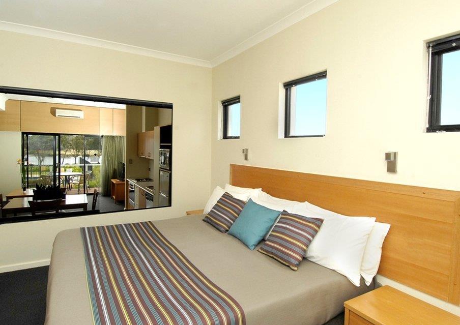 Assured Ascot Quays Apartment Hotel Perth Bilik gambar