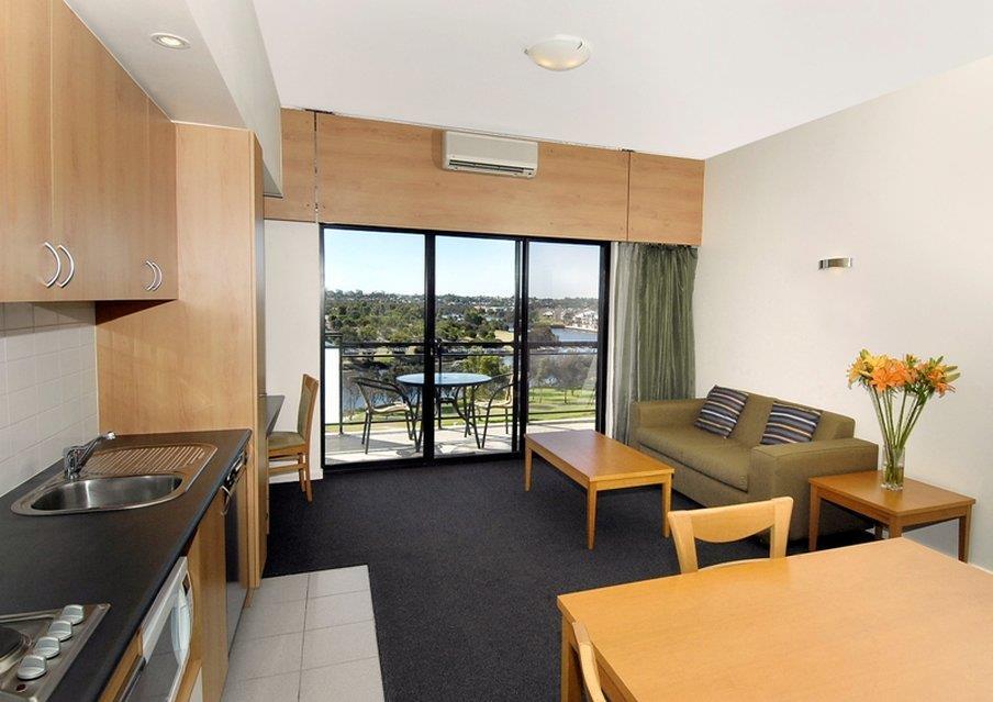 Assured Ascot Quays Apartment Hotel Perth Bilik gambar